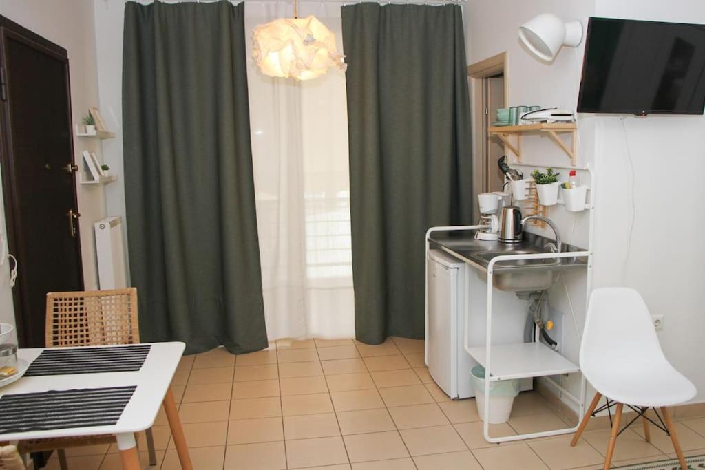 Comfy City Hideaway Kalamáta Eksteriør bilde